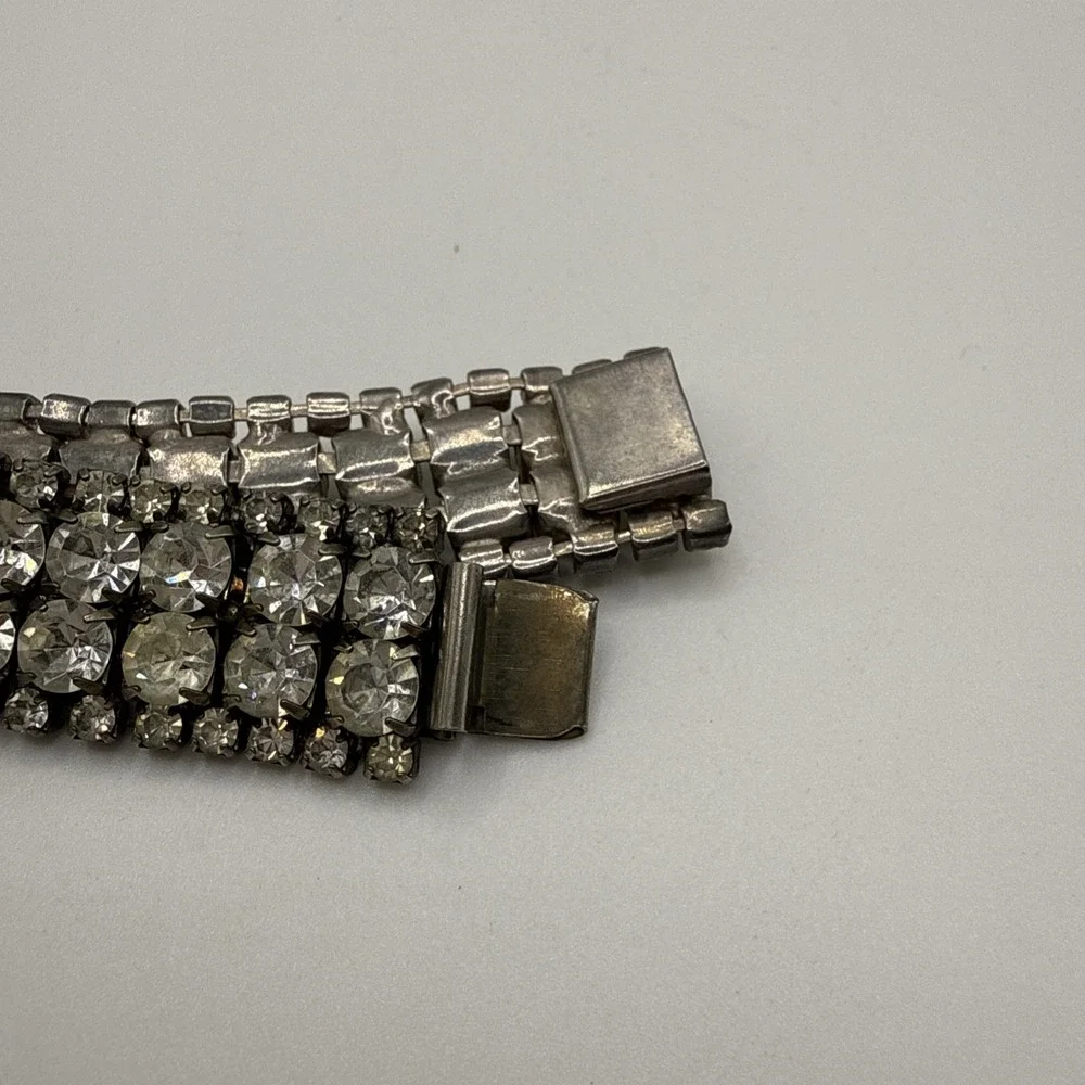 Silver Tone‎ Rhinestone Multi Row Of Clear Crystal Stone Bracelet 7 Inches